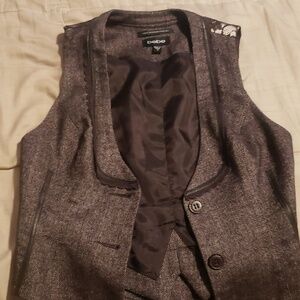 Bebe vest size m